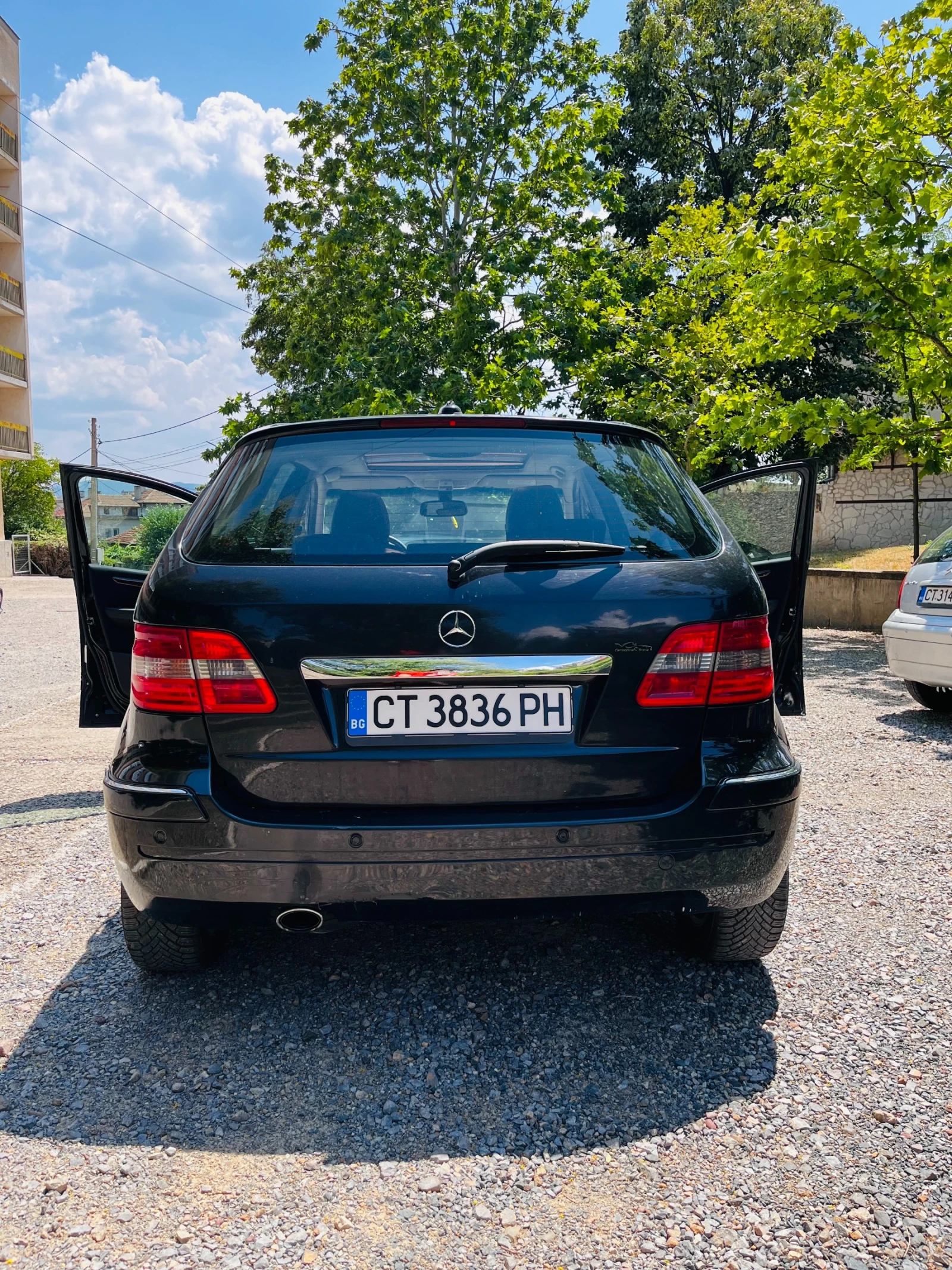 Mercedes-Benz B 180  - изображение 2