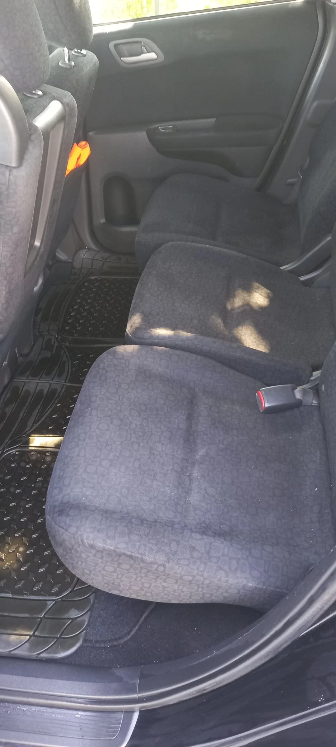 Honda Fr-v 2.2 - изображение 7