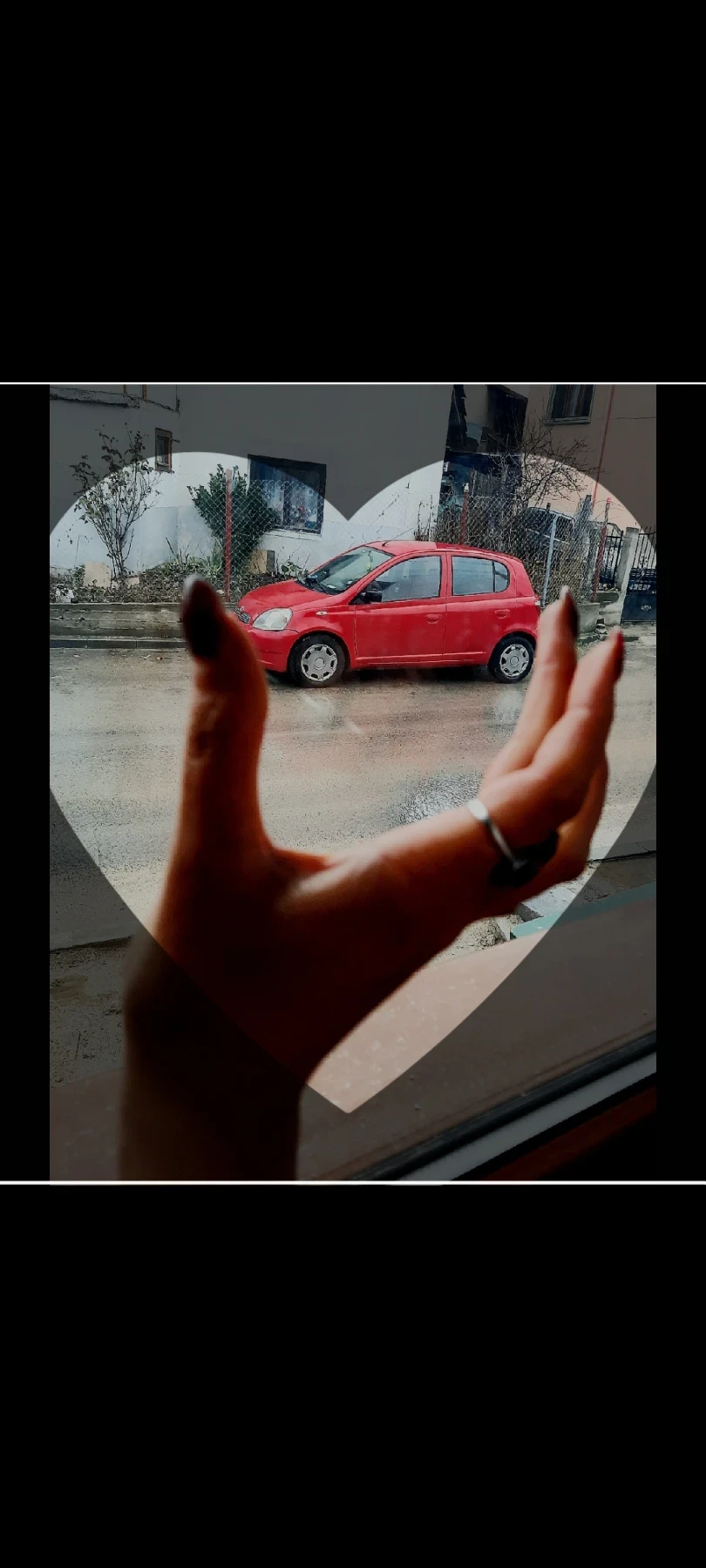 Toyota Yaris  - изображение 2