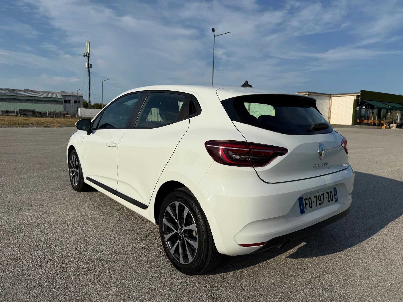 Renault Clio 1.5dci-70000km - изображение 5
