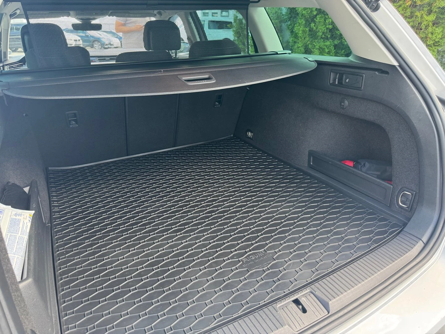 VW Passat VW Passat Var GTE Plug-In-Hybrid 1.4 TSI - изображение 10