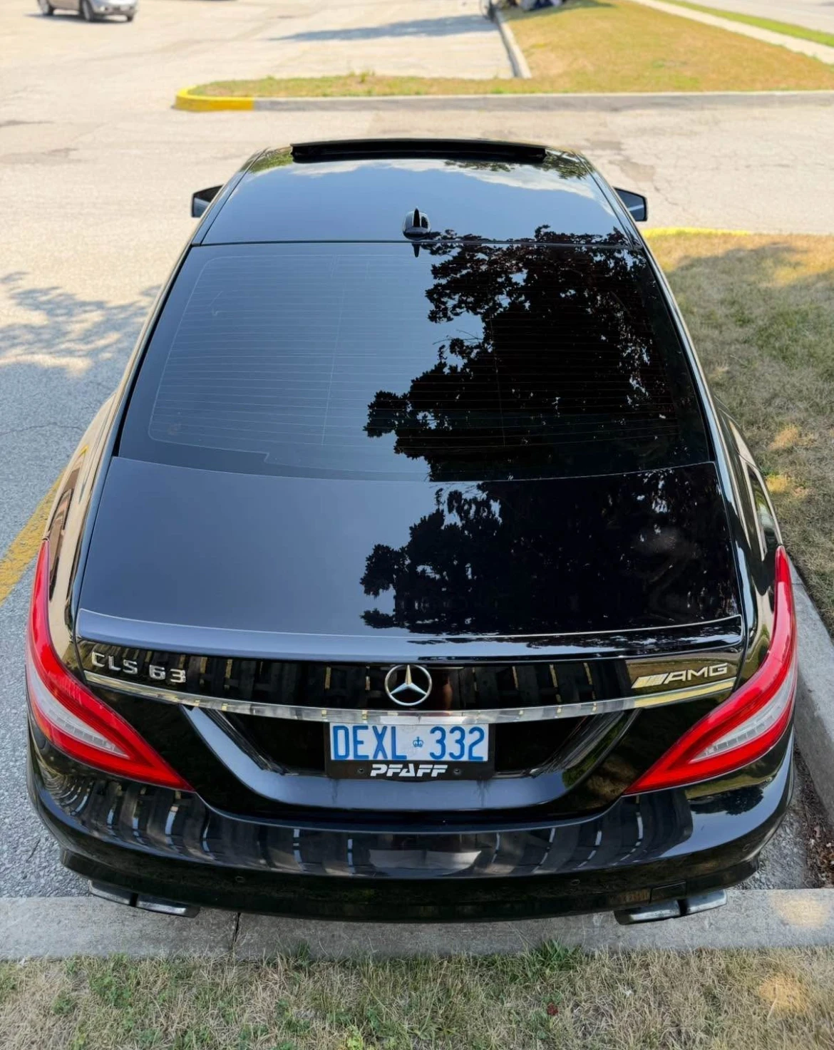 Mercedes-Benz CLS 63 AMG ВСИЧКИ ЕКСТРИ * * CARFAX * * АВТО КРЕДИТ - изображение 4
