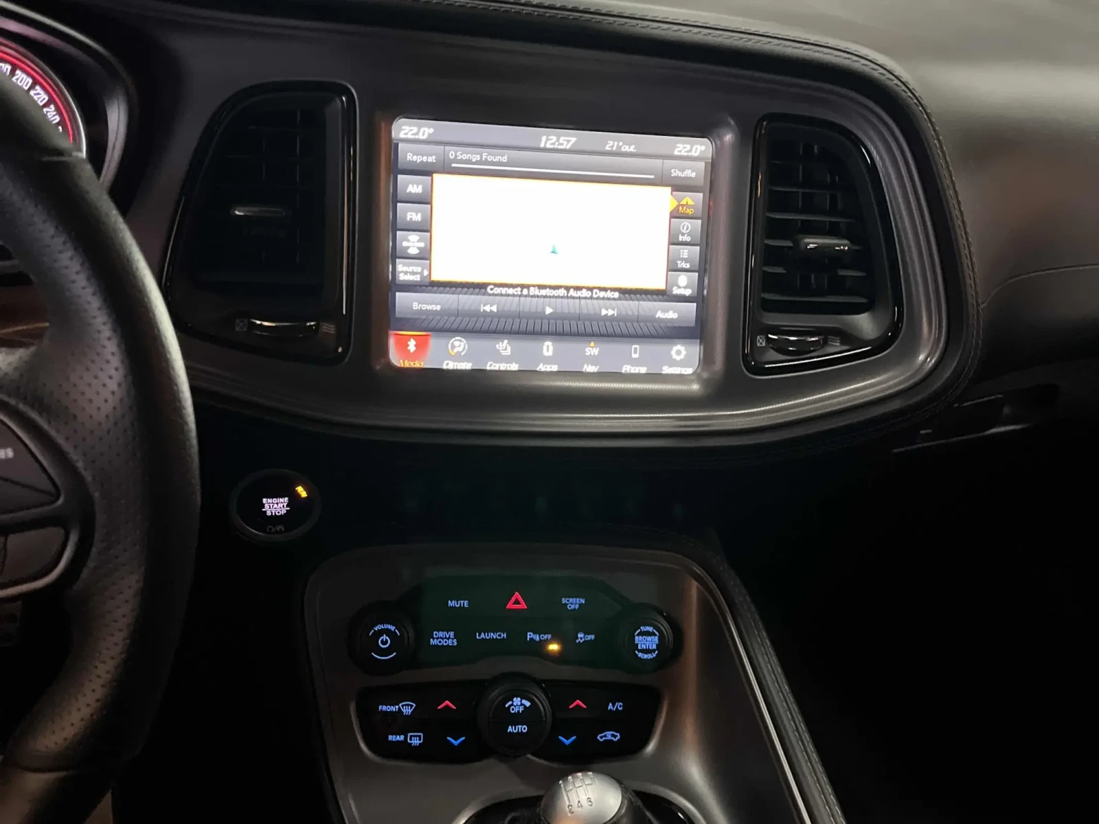 Dodge Challenger 6.4L 8cyl Rear Wheel Drive - изображение 3