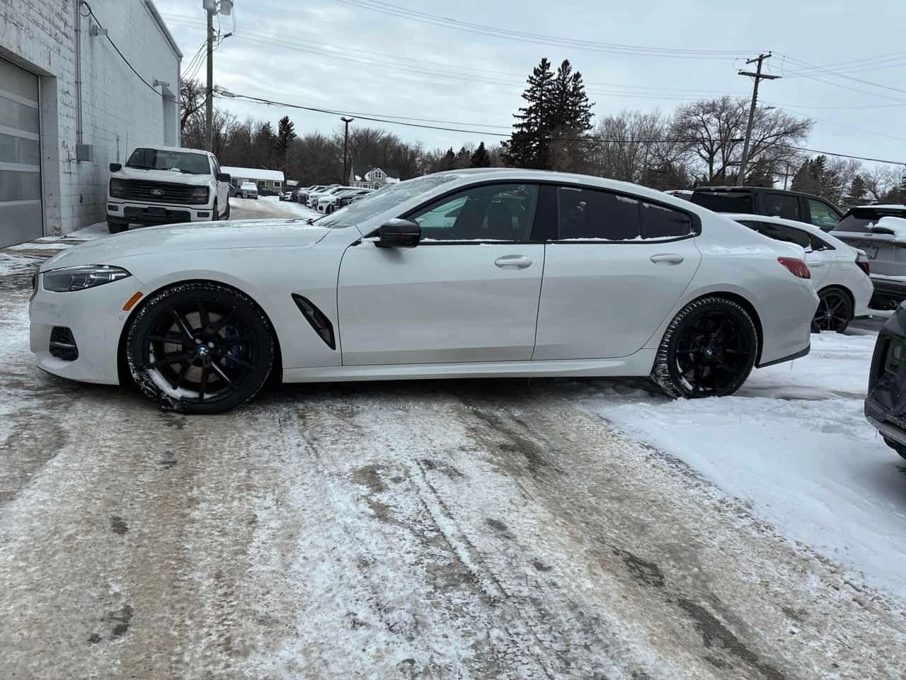 BMW 850 360/DIS/HARMON KARDON /HEAD UP /PANO/ - изображение 2