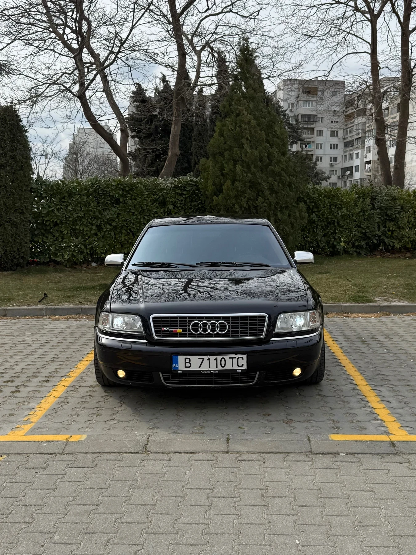 Audi S8, снимка 2 - Автомобили и джипове - 54283819