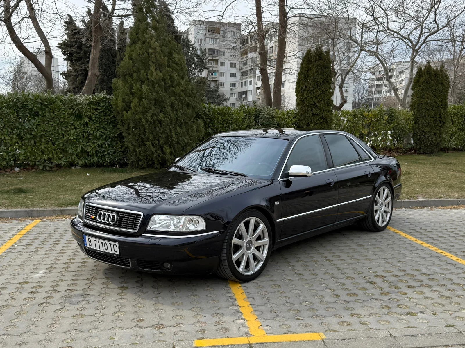 Audi S8, снимка 3 - Автомобили и джипове - 54283819