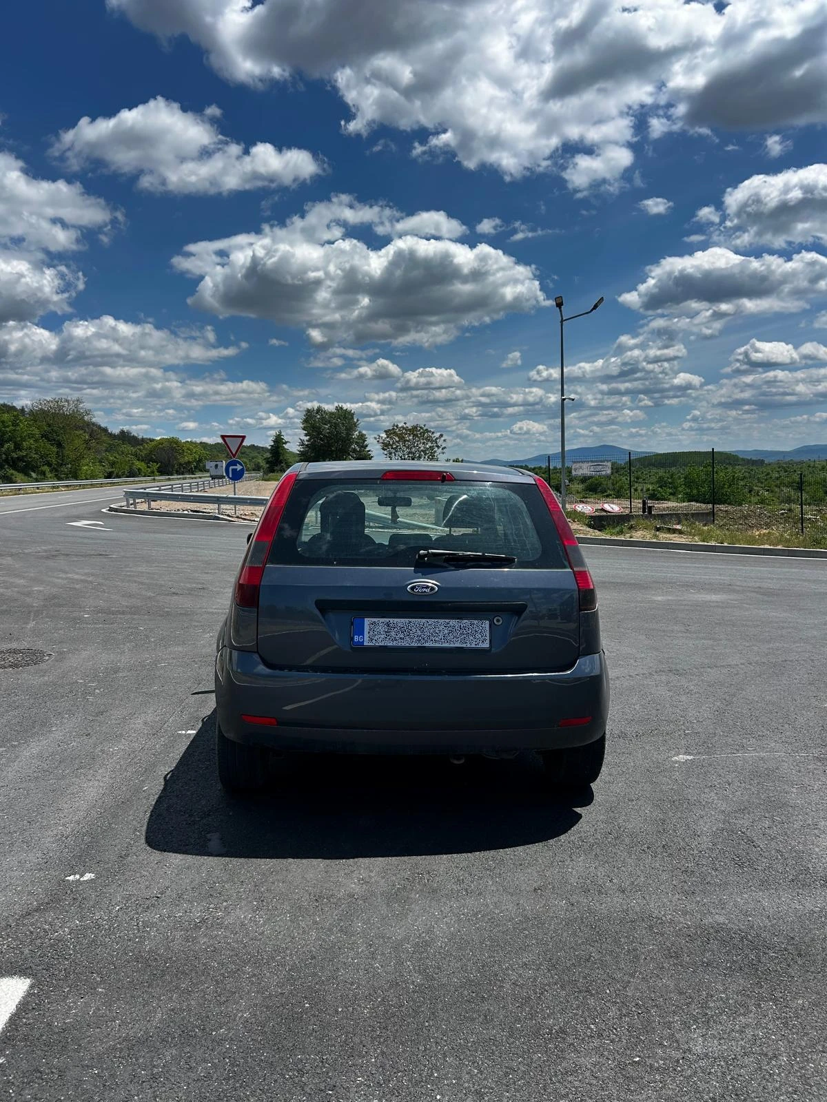 Ford Fiesta 1.25, снимка 6 - Автомобили и джипове - 54550063