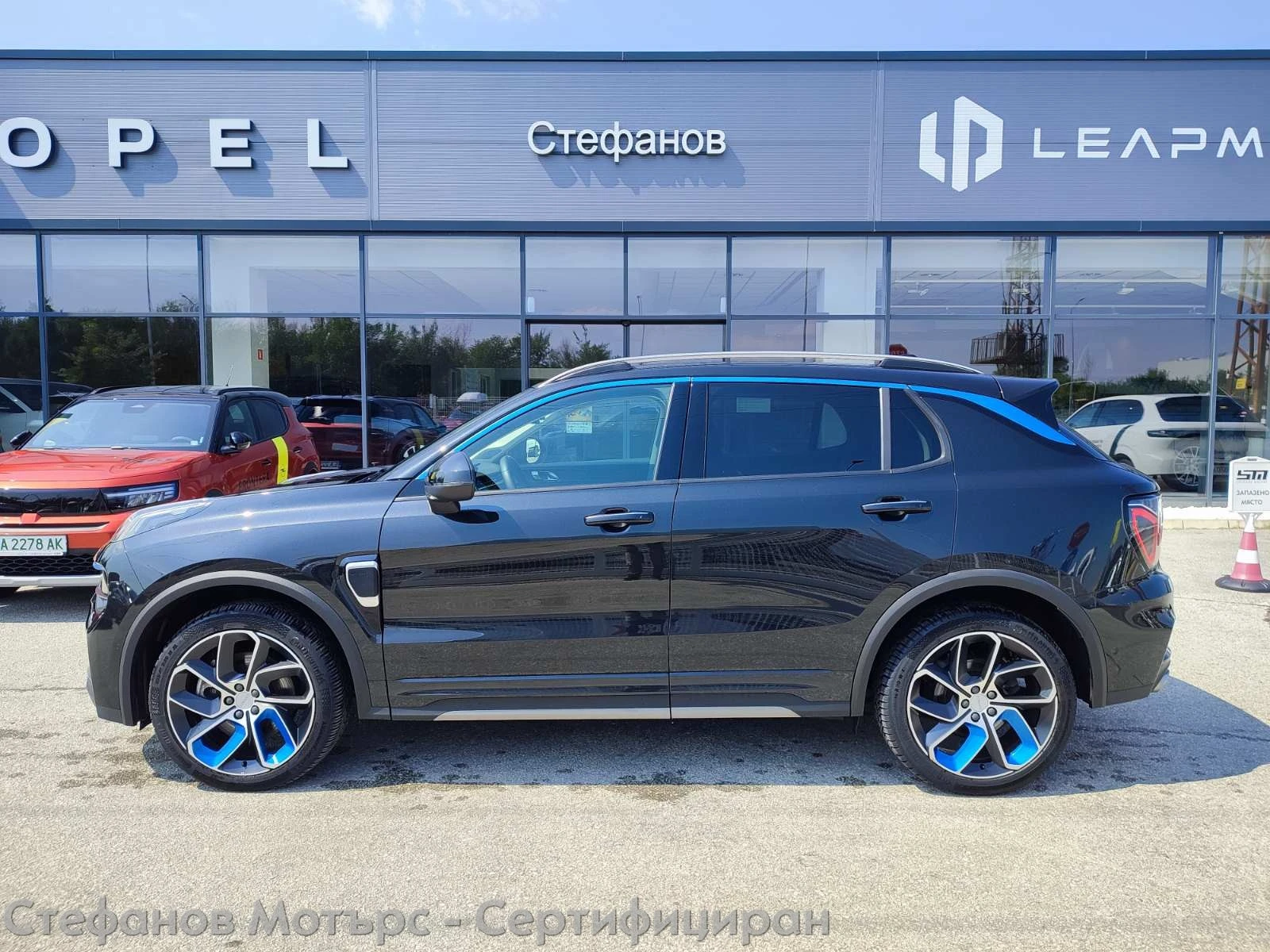 LynkCo 01 1.5 Plug-In Hybrid (261hp) AT7, снимка 4 - Автомобили и джипове - 55056061