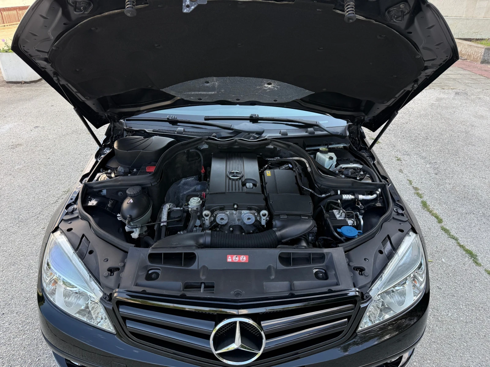 Mercedes-Benz C 200 KOMPRESSOR, снимка 13 - Автомобили и джипове - 55306424