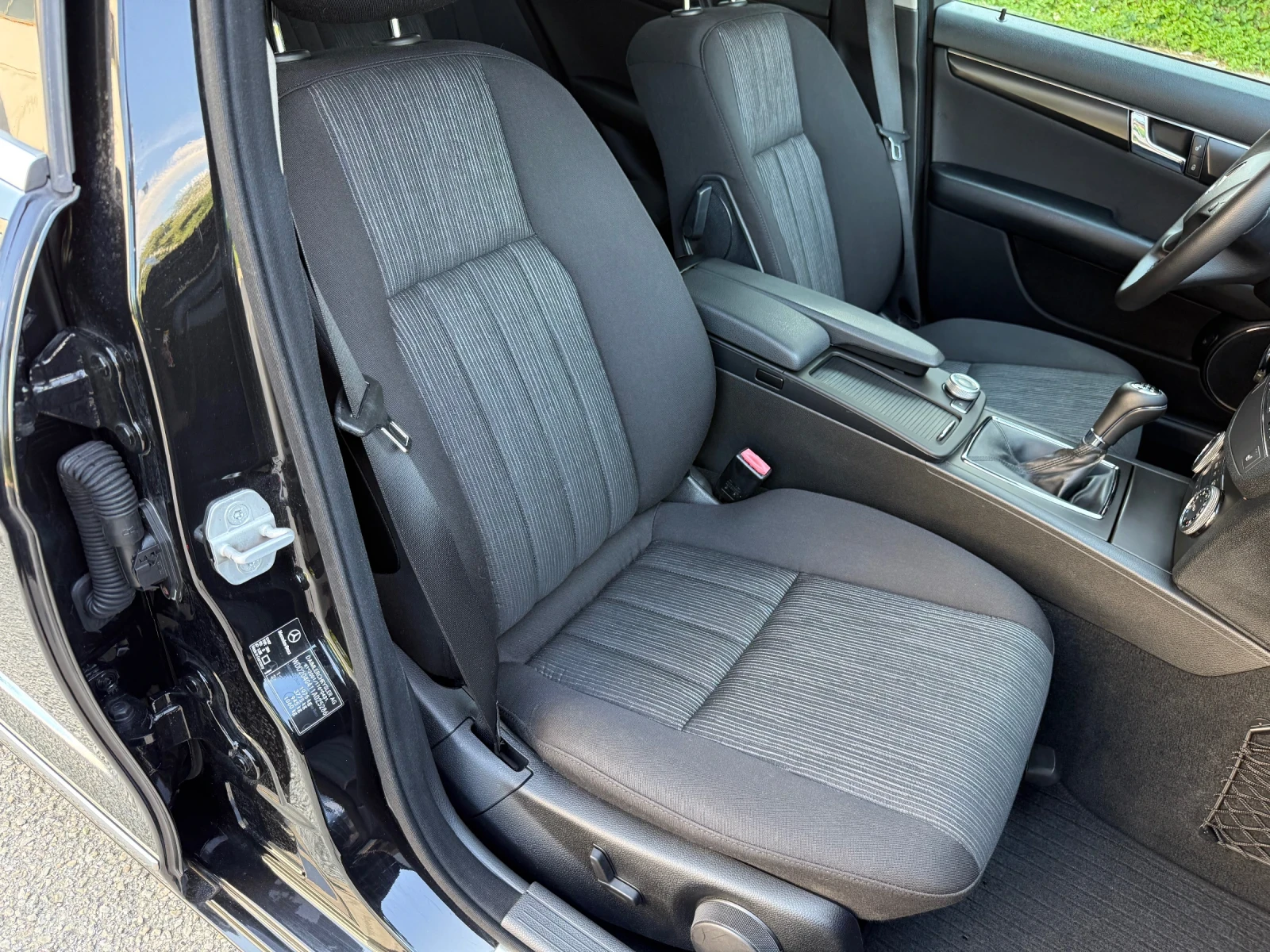 Mercedes-Benz C 200 KOMPRESSOR, снимка 10 - Автомобили и джипове - 55306424