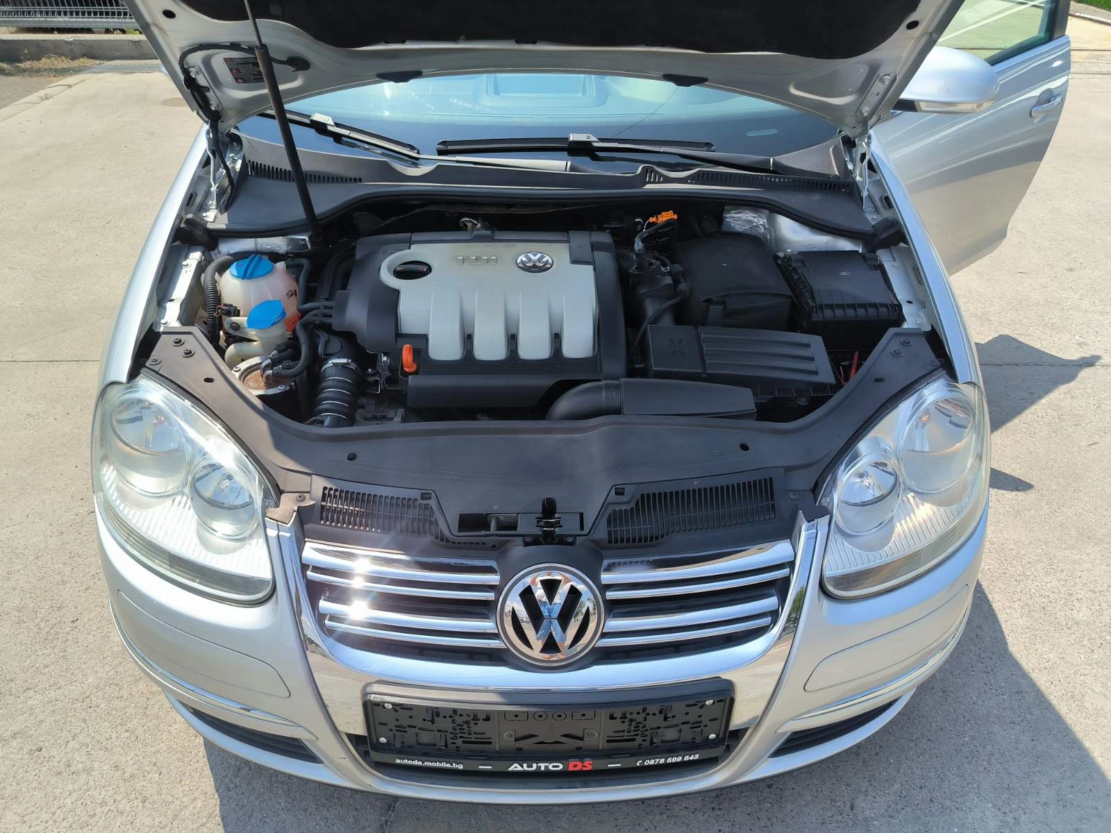 VW Golf Variant 1.9d-Automat, снимка 8 - Автомобили и джипове - 55350654