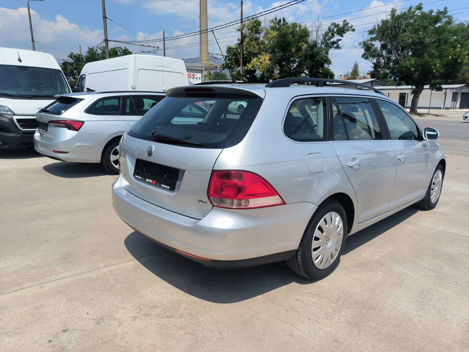 VW Golf Variant 1.9d-Automat, снимка 5 - Автомобили и джипове - 55350654