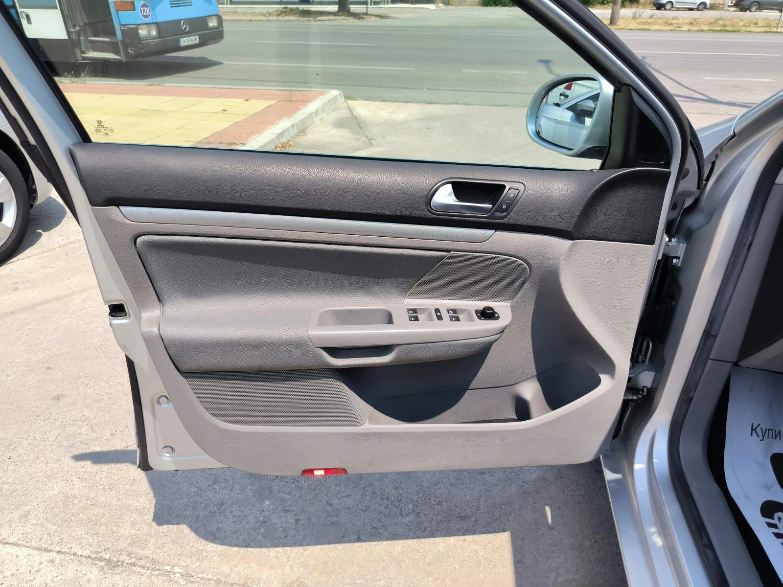 VW Golf Variant 1.9d-Automat, снимка 11 - Автомобили и джипове - 55350654