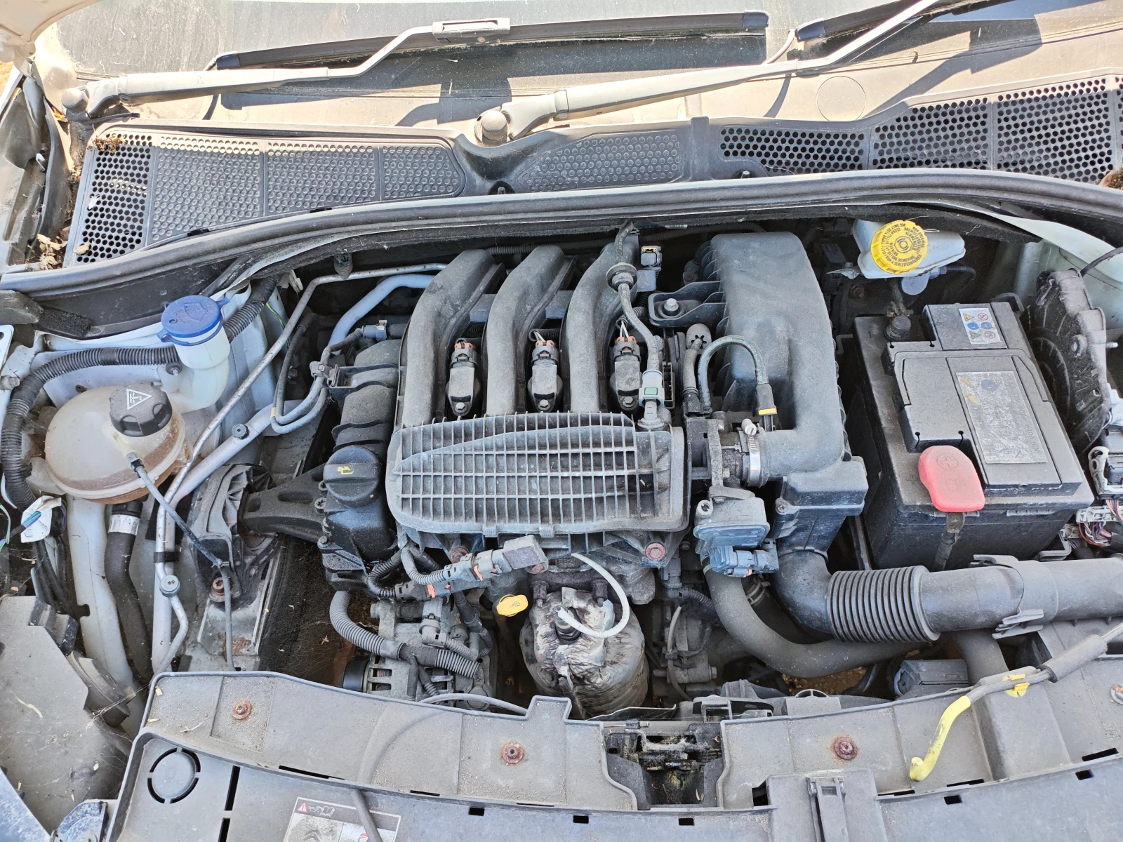 Citroen C4 Cactus 1.2i, снимка 7 - Автомобили и джипове - 55466561