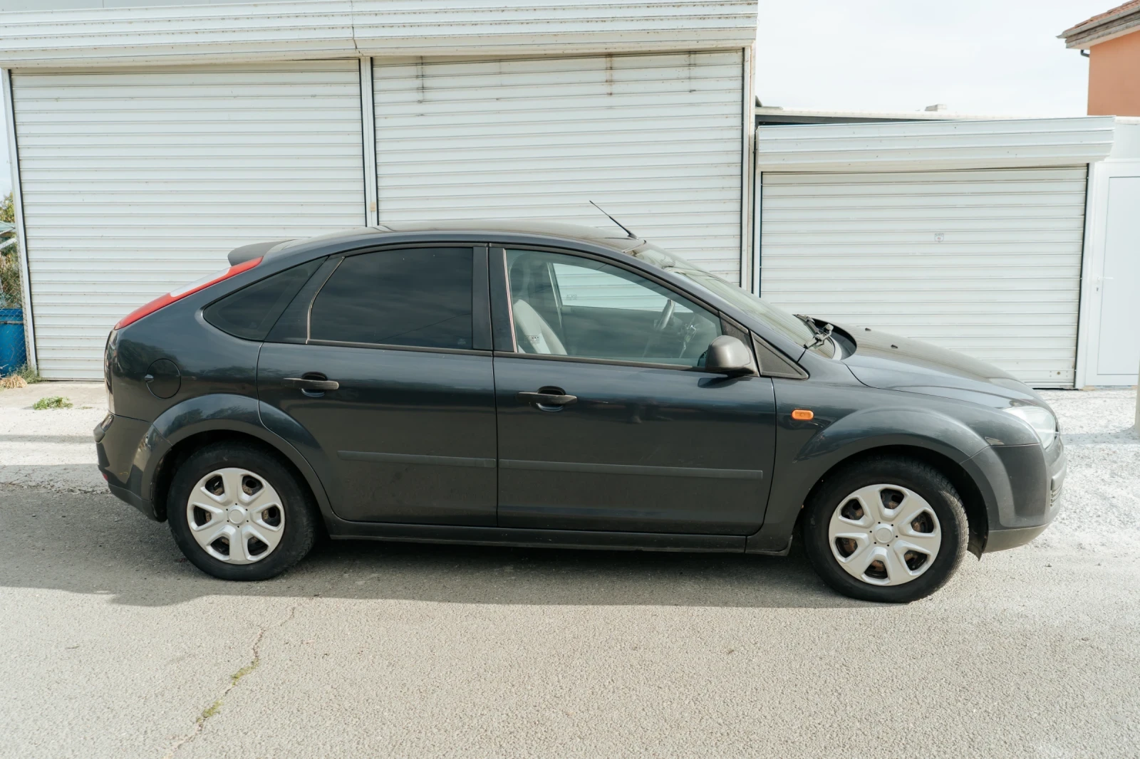 Ford Focus 1.6TDCI, снимка 6 - Автомобили и джипове - 56256219
