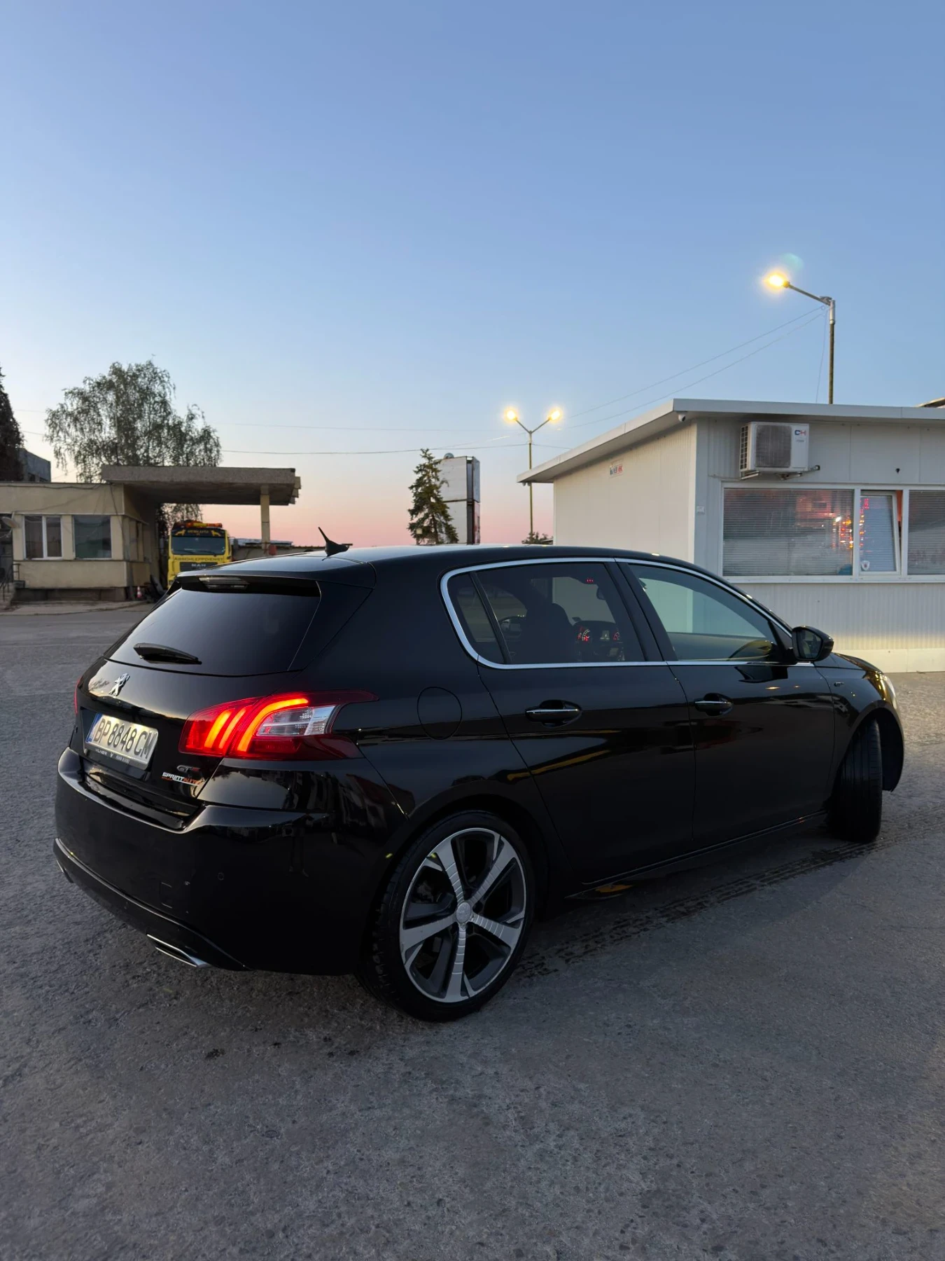 Peugeot 308 GT, снимка 3 - Автомобили и джипове - 56377408