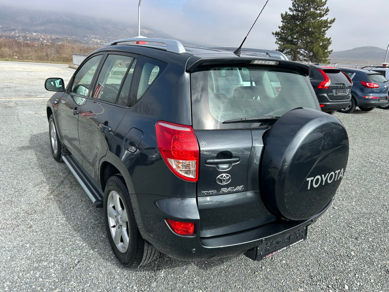 Toyota Rav4 (КАТО НОВА)^(4х4), снимка 8 - Автомобили и джипове - 44222707