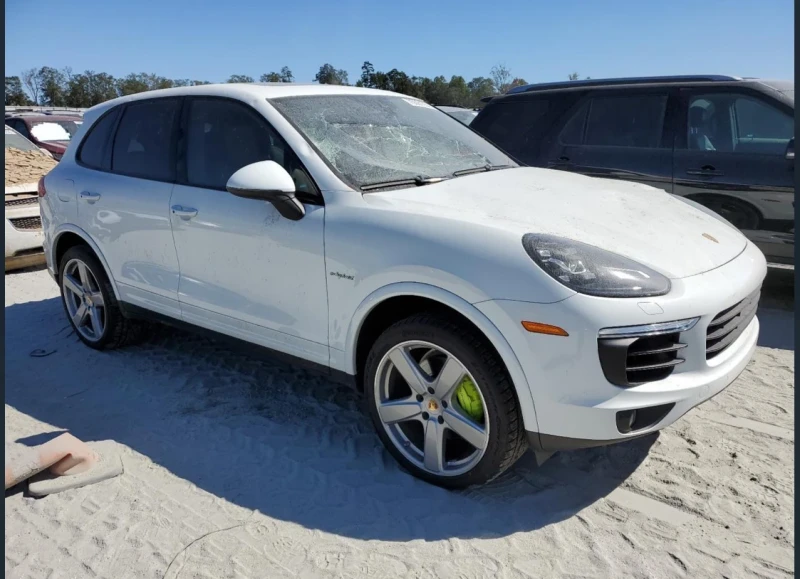 Porsche Cayenne 2017 S E-Hybrid Platinum edition, снимка 2 - Автомобили и джипове - 48072303