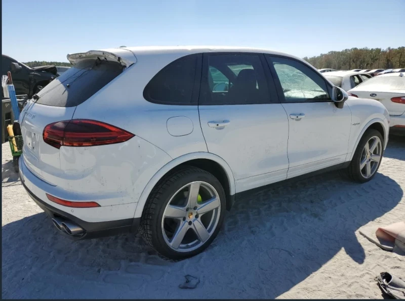 Porsche Cayenne 2017 S E-Hybrid Platinum edition, снимка 5 - Автомобили и джипове - 48072303