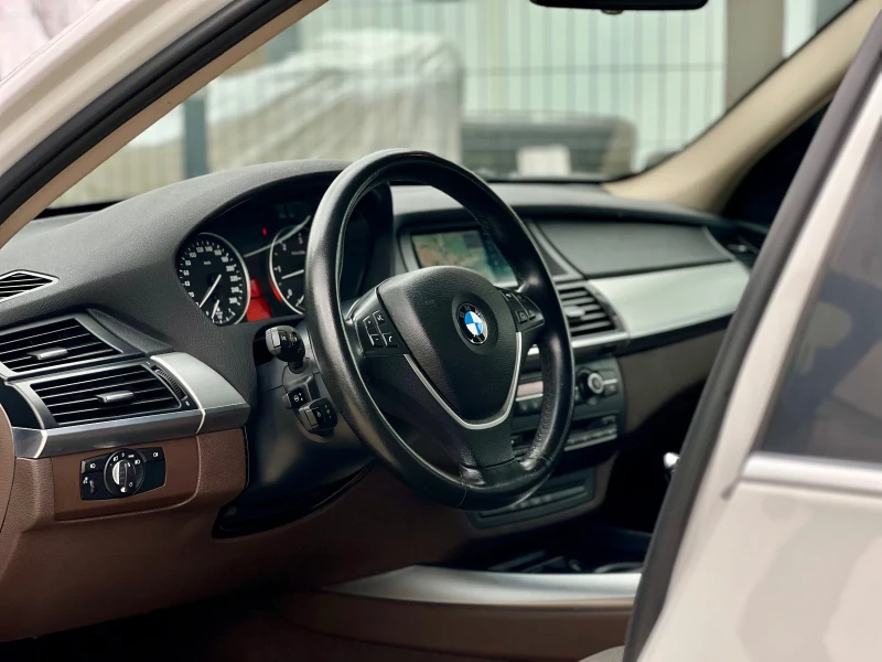 BMW X5 SPORT / 6+ 1 МЕСТА / ОБСЛУЖЕН / КАСКО / NAVI, снимка 7 - Автомобили и джипове - 52325950