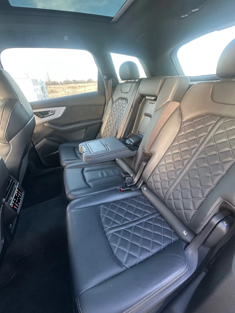 Audi SQ7 Готов Лизинг, снимка 7 - Автомобили и джипове - 52827444