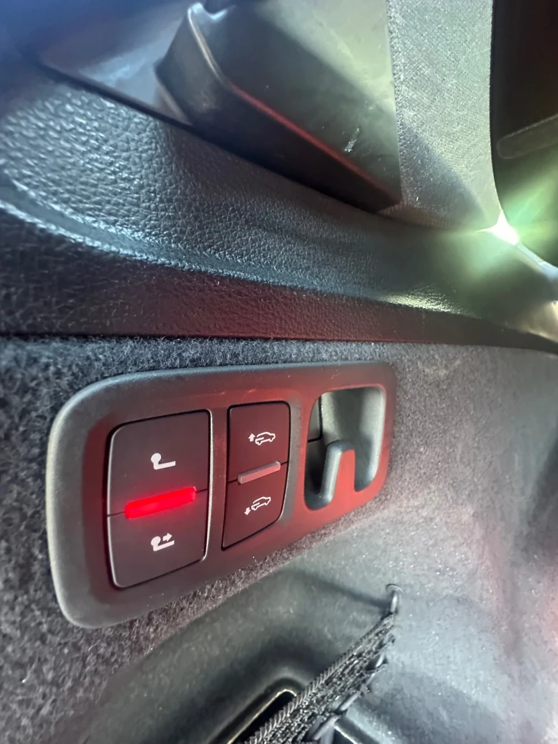Audi SQ7 Готов Лизинг, снимка 9 - Автомобили и джипове - 52827444