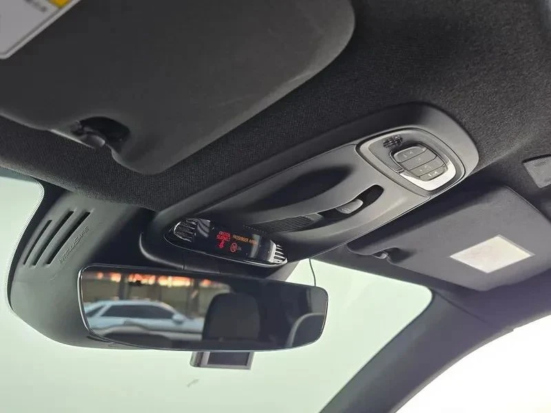 Volvo XC40, снимка 17 - Автомобили и джипове - 56723984