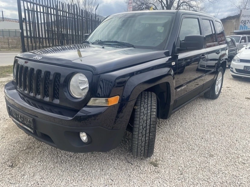 Jeep Patriot 2.2 Дезел, 4х4, Кожен салон, Навигация, Подгрев, Т - изображение 2