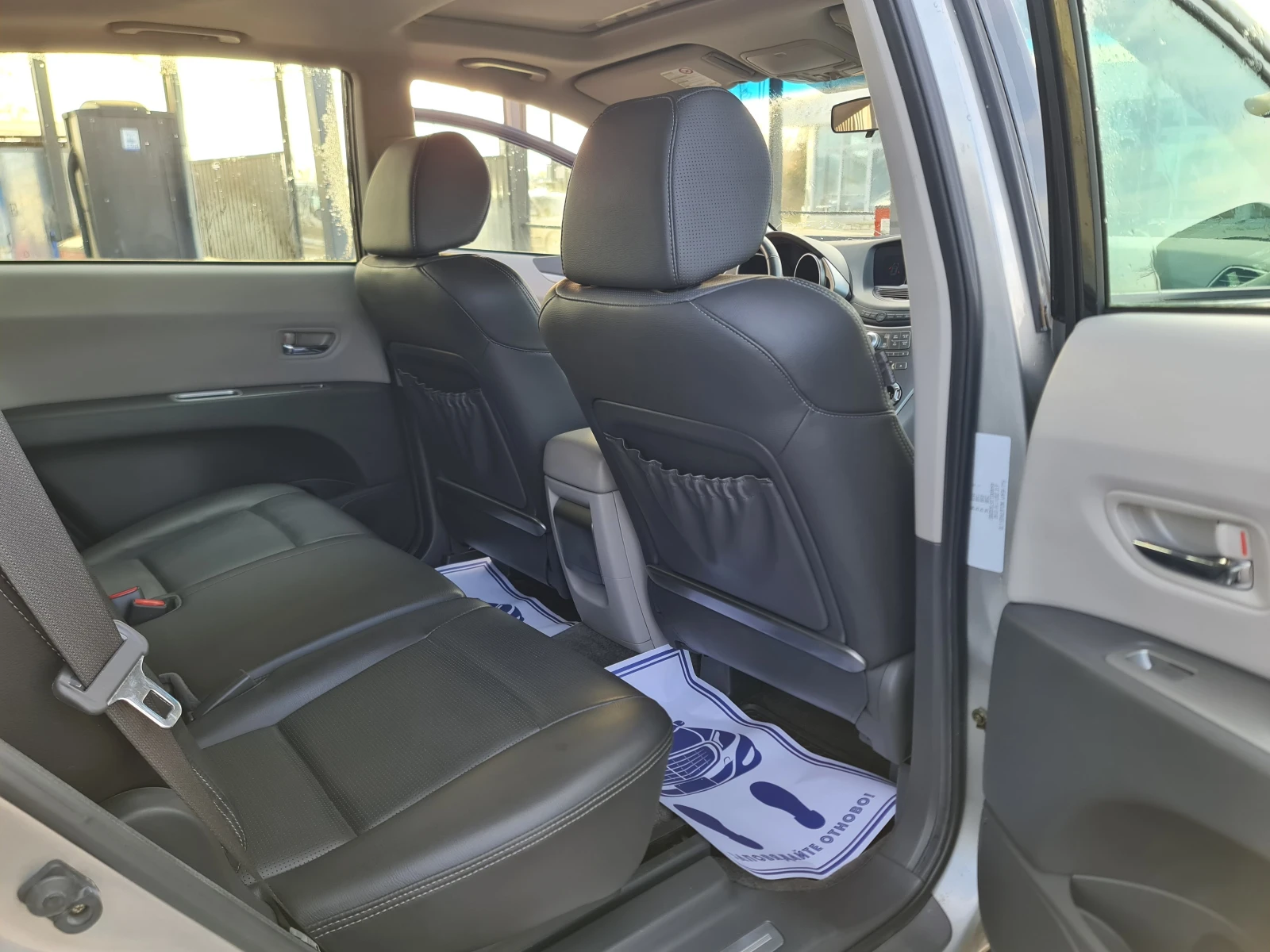Subaru B9 tribeca ЧИСТО НОВА - изображение 10