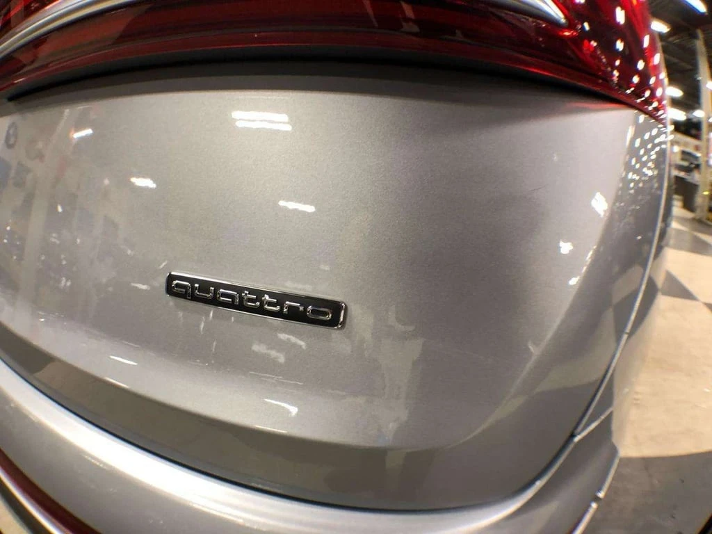 Audi Q7 * quattro Premium Plus * CARFAX * ���� �� �� | Mobile.bg � ����������� 14