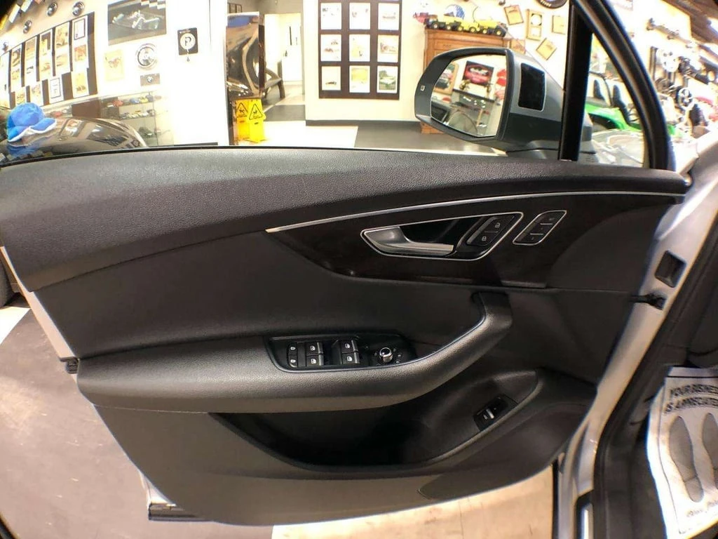 Audi Q7 * quattro Premium Plus * CARFAX * ���� �� �� | Mobile.bg � ����������� 17