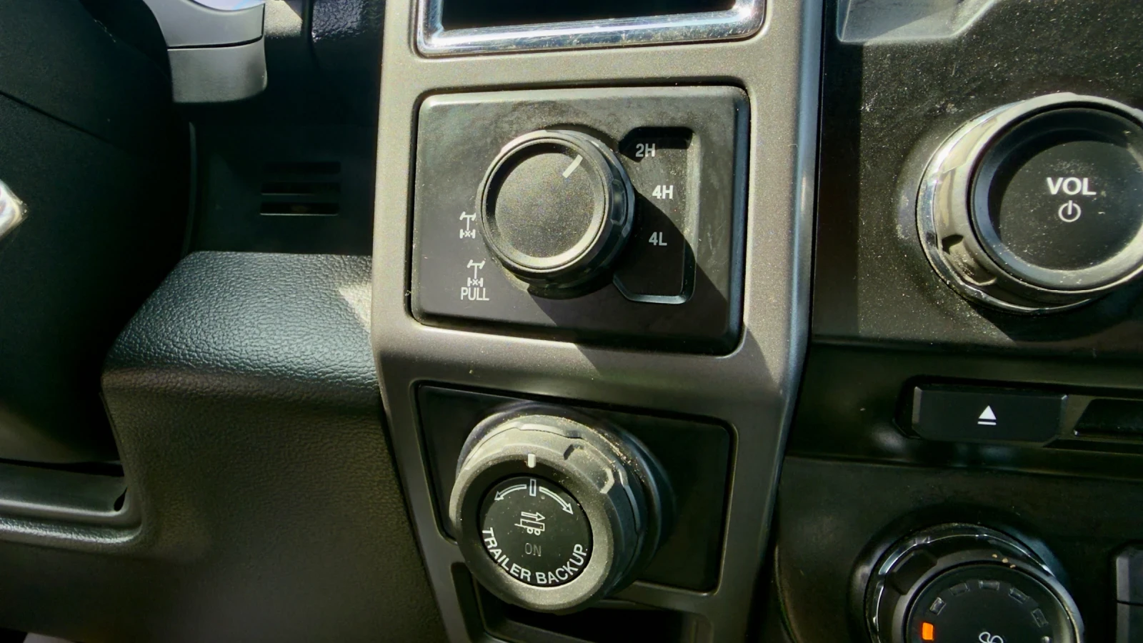 Ford F150 * 5.0L V8* CAMERA* , снимка 16 - Автомобили и джипове - 53995796