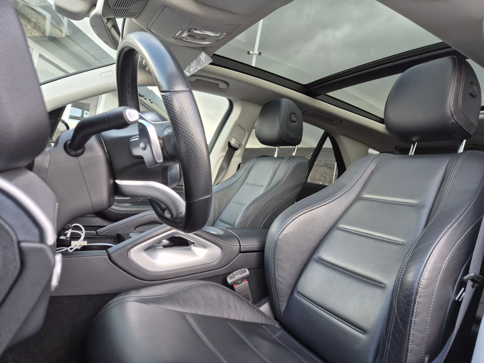 Mercedes-Benz GLE 400d AMG LINE KM 87000!!!, снимка 7 - Автомобили и джипове - 54081829