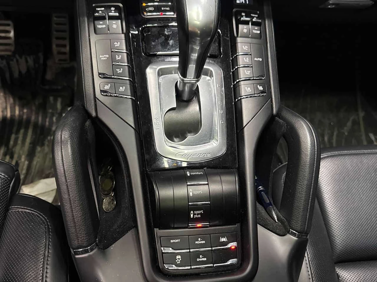 Porsche Cayenne * S E Hybrid * СЛЕДЕНЕ НА ЛЕНТИ * ОБДУХВАНЕ, снимка 11 - Автомобили и джипове - 54225838