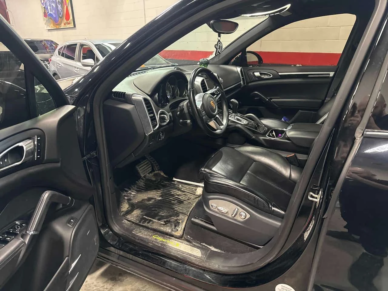 Porsche Cayenne * S E Hybrid * СЛЕДЕНЕ НА ЛЕНТИ * ОБДУХВАНЕ, снимка 5 - Автомобили и джипове - 54225838