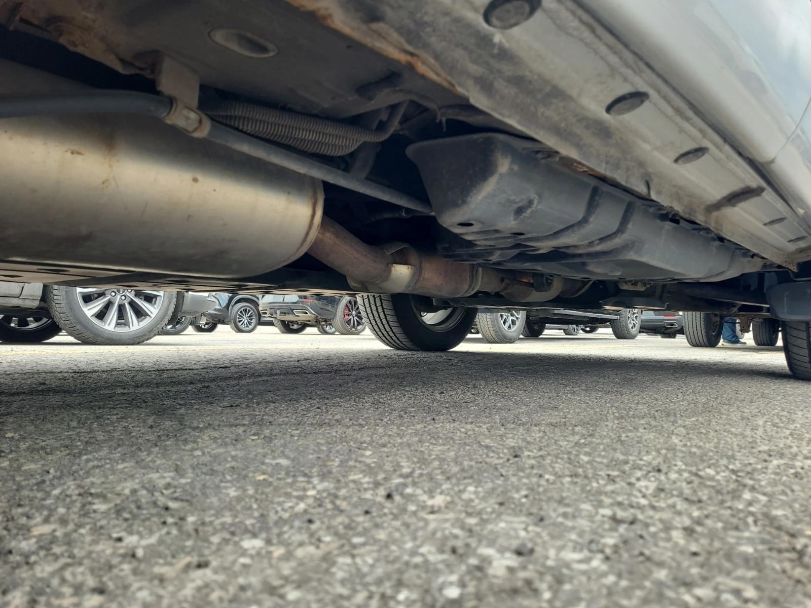 Toyota Highlander HYBRID LIMITED * JBL * 7 МЕСТА * CARFAX * , снимка 14 - Автомобили и джипове - 54487892