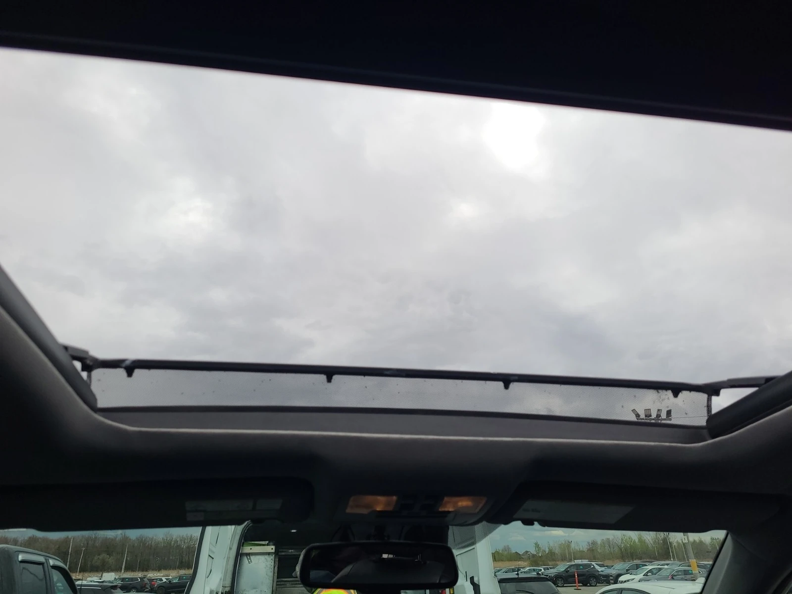 Toyota Highlander HYBRID LIMITED * JBL * 7 МЕСТА * CARFAX * , снимка 12 - Автомобили и джипове - 54487892