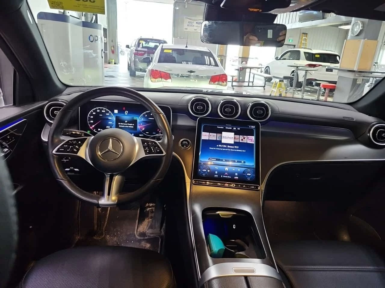 Mercedes-Benz GLC 300  4MATIC SUV /360/DIS/CARFAX/АВТОКРЕДИТ , снимка 8 - Автомобили и джипове - 54993247