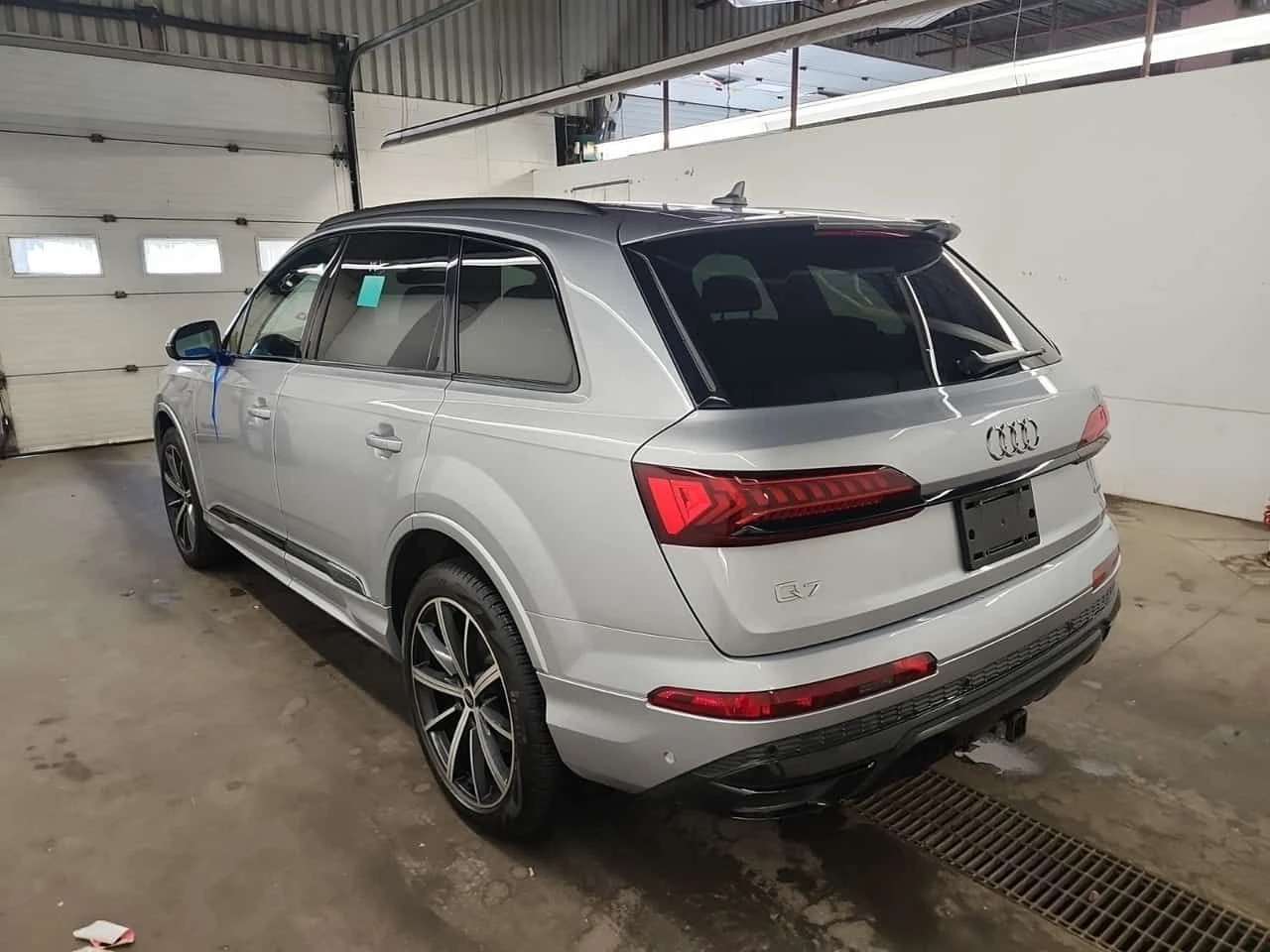 Audi Q7 * PROGRESSIV * CARFAX * ЦЕНА ДО БГ, снимка 4 - Автомобили и джипове - 55081426