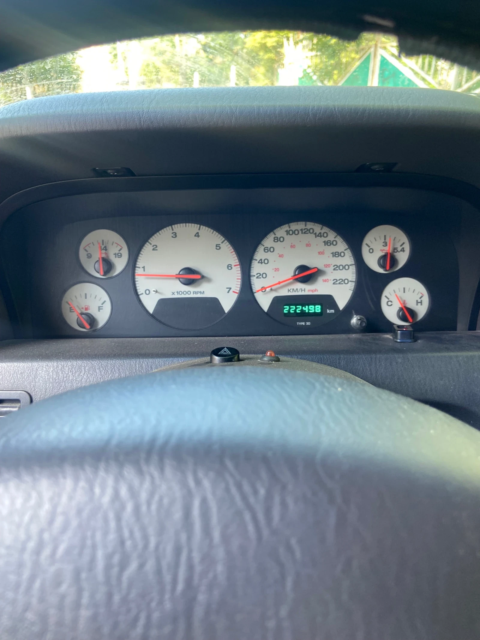 Jeep Grand cherokee 4.7 Quadra Drive, снимка 9 - Автомобили и джипове - 55206891