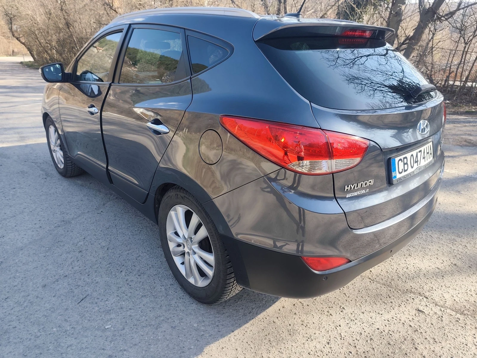 Hyundai IX35, снимка 3 - Автомобили и джипове - 55258479