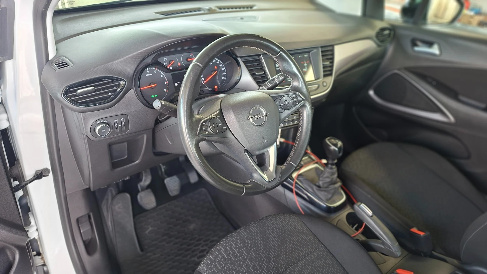Opel Crossland X 1.2i 110k.c. Full LED, 6 �������� | Mobile.bg � ����������� 10