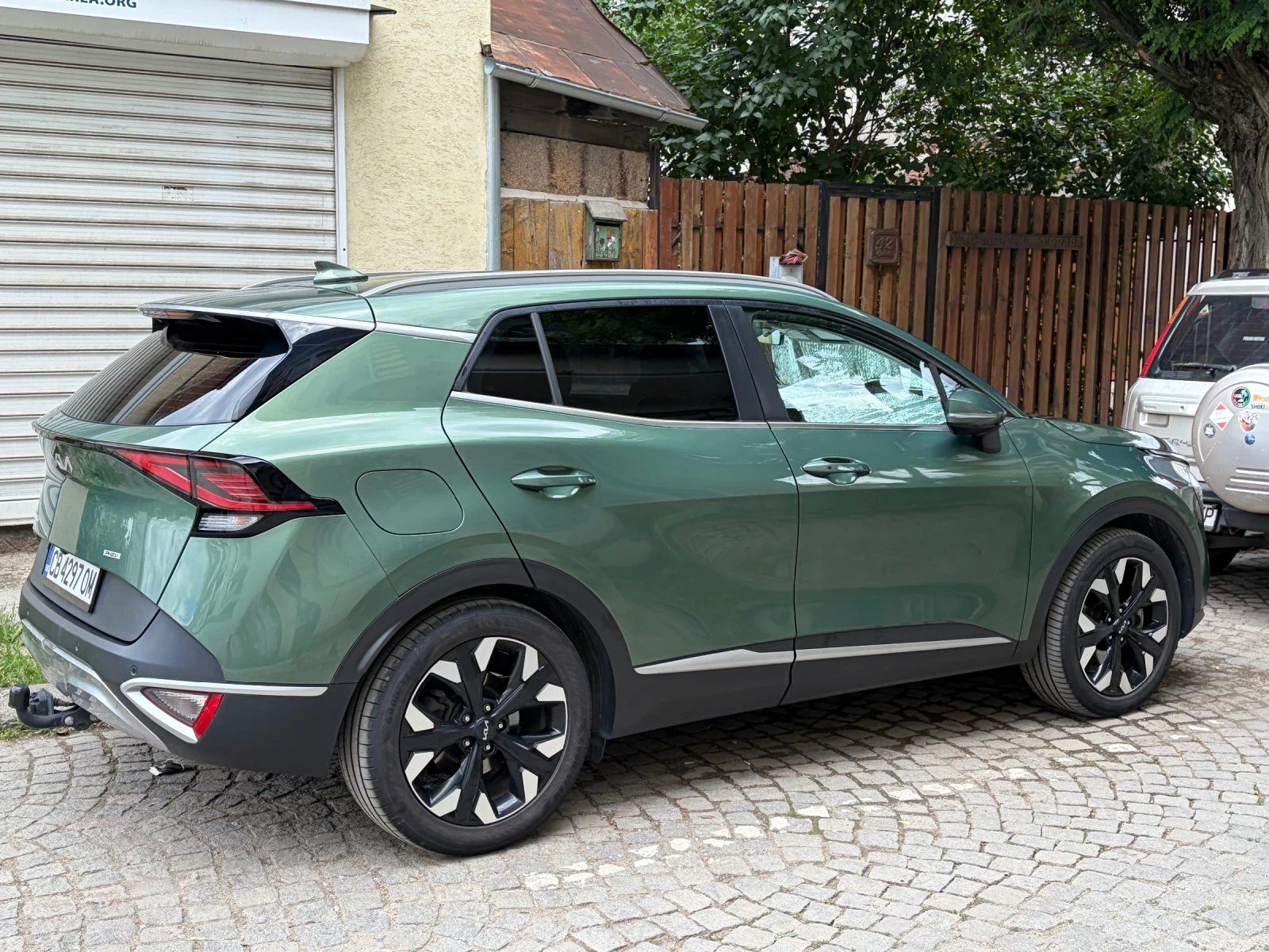 Kia Sportage plug-in hybrid, снимка 3 - Автомобили и джипове - 56143832