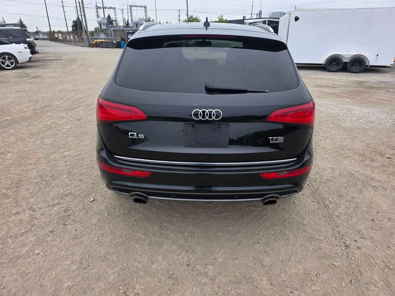 Audi Q5 * 2.0T Technik * B&O Аудио* Сменена Верига * , снимка 5 - Автомобили и джипове - 56331951