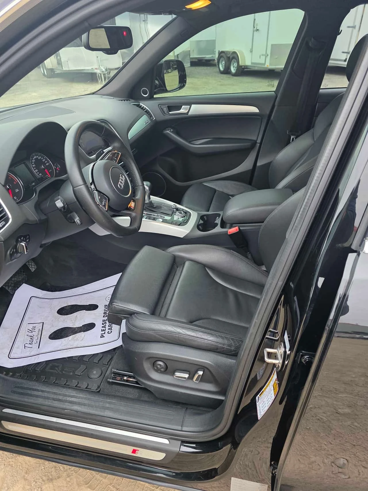 Audi Q5 * 2.0T Technik * B&O Аудио* Сменена Верига * , снимка 6 - Автомобили и джипове - 56331951