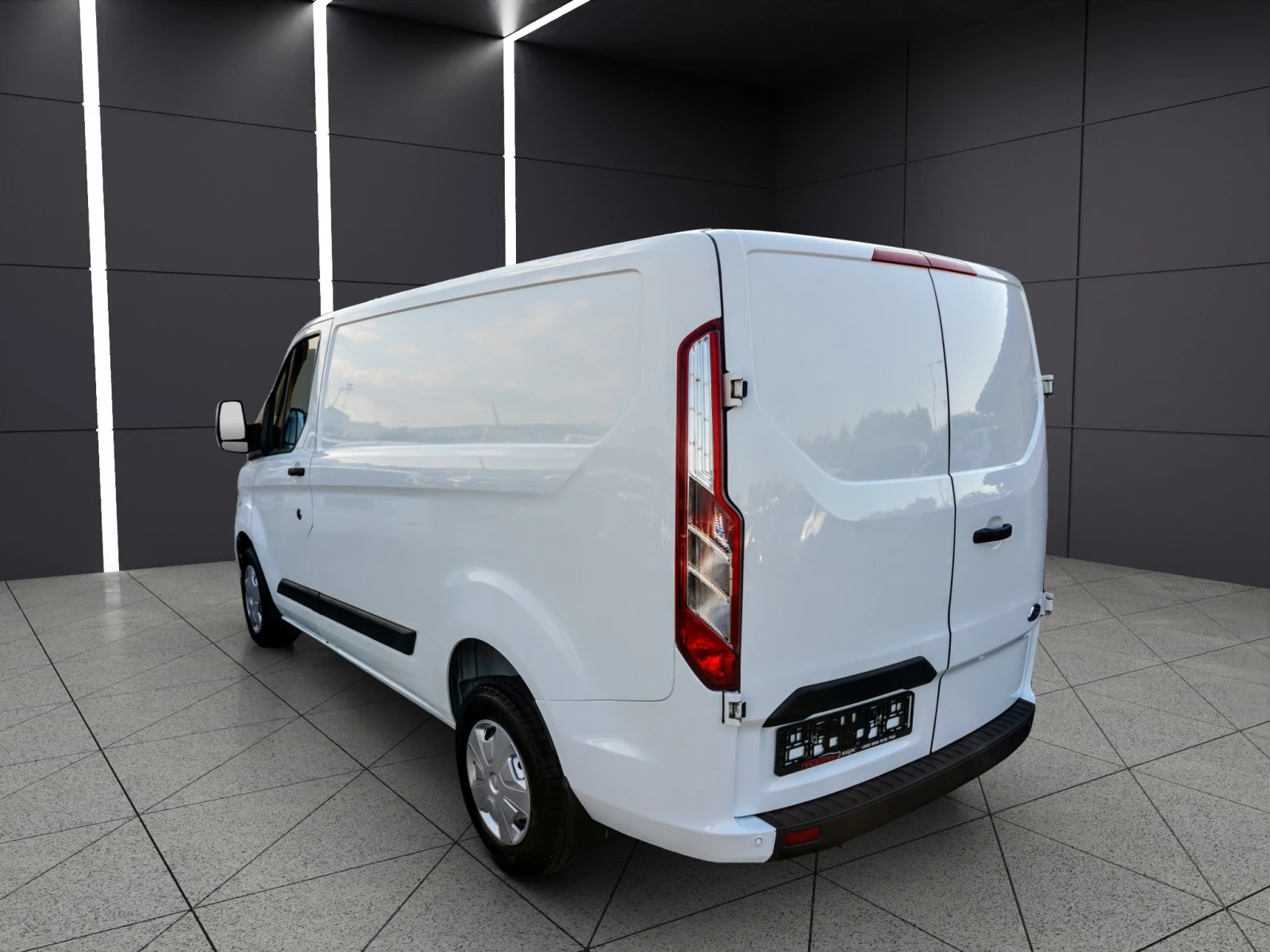 Ford Transit Custom 2.0TDCI ECOBLUE, снимка 4 - Бусове и автобуси - 55091260