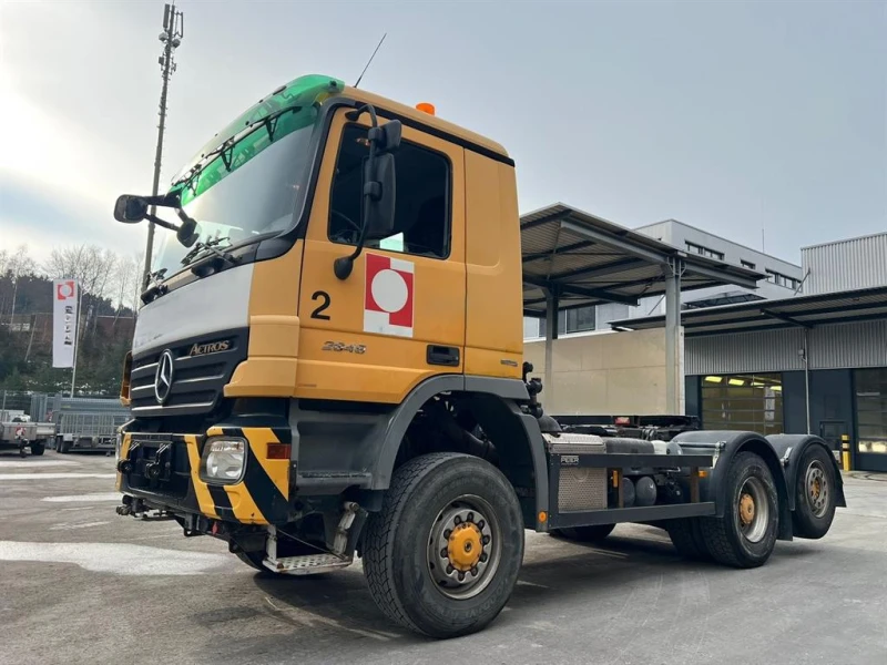 Mercedes-Benz Actros 2648