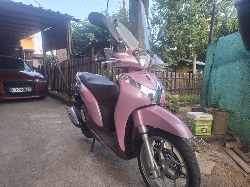 Honda Sh Sh MODE 125i Става за A1 много лек и пъргав.  Уник, снимка 17 - Мотоциклети и мототехника - 50954989