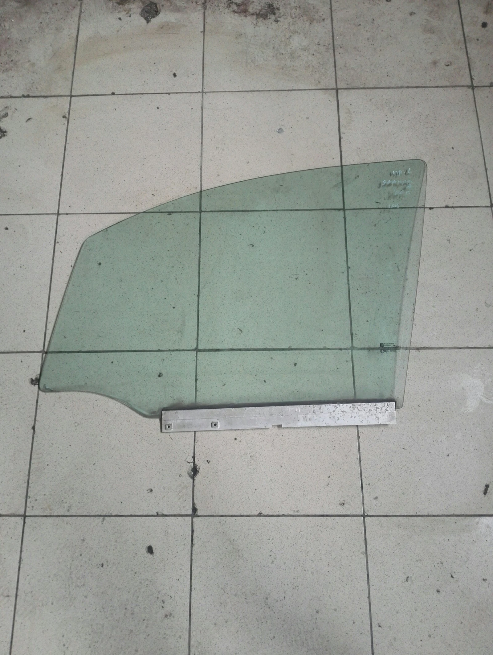 ������ ������ ���� ���� ������ � | Mobile.bg � ����������� 1