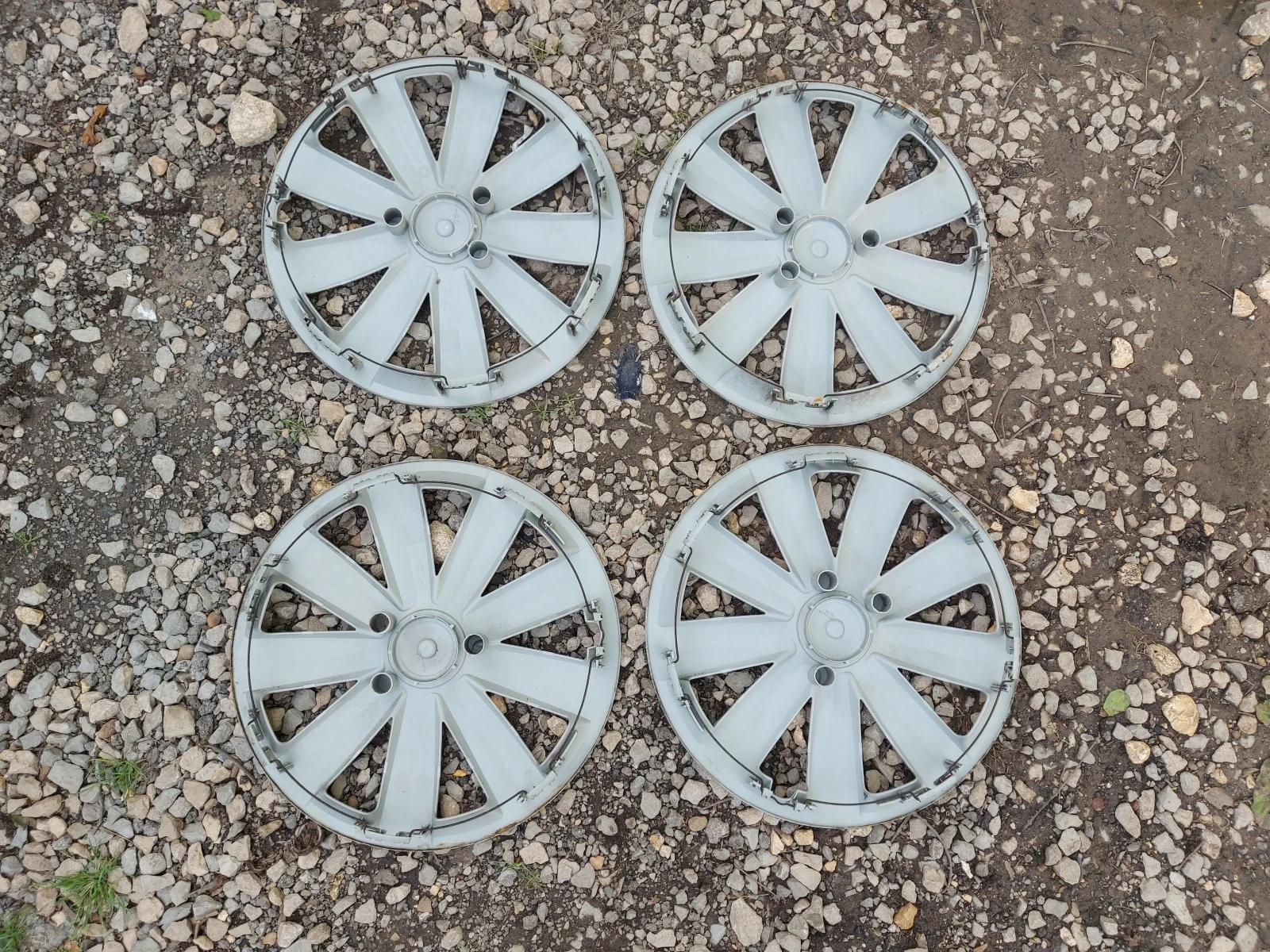   VW 16  | Mobile.bg   6